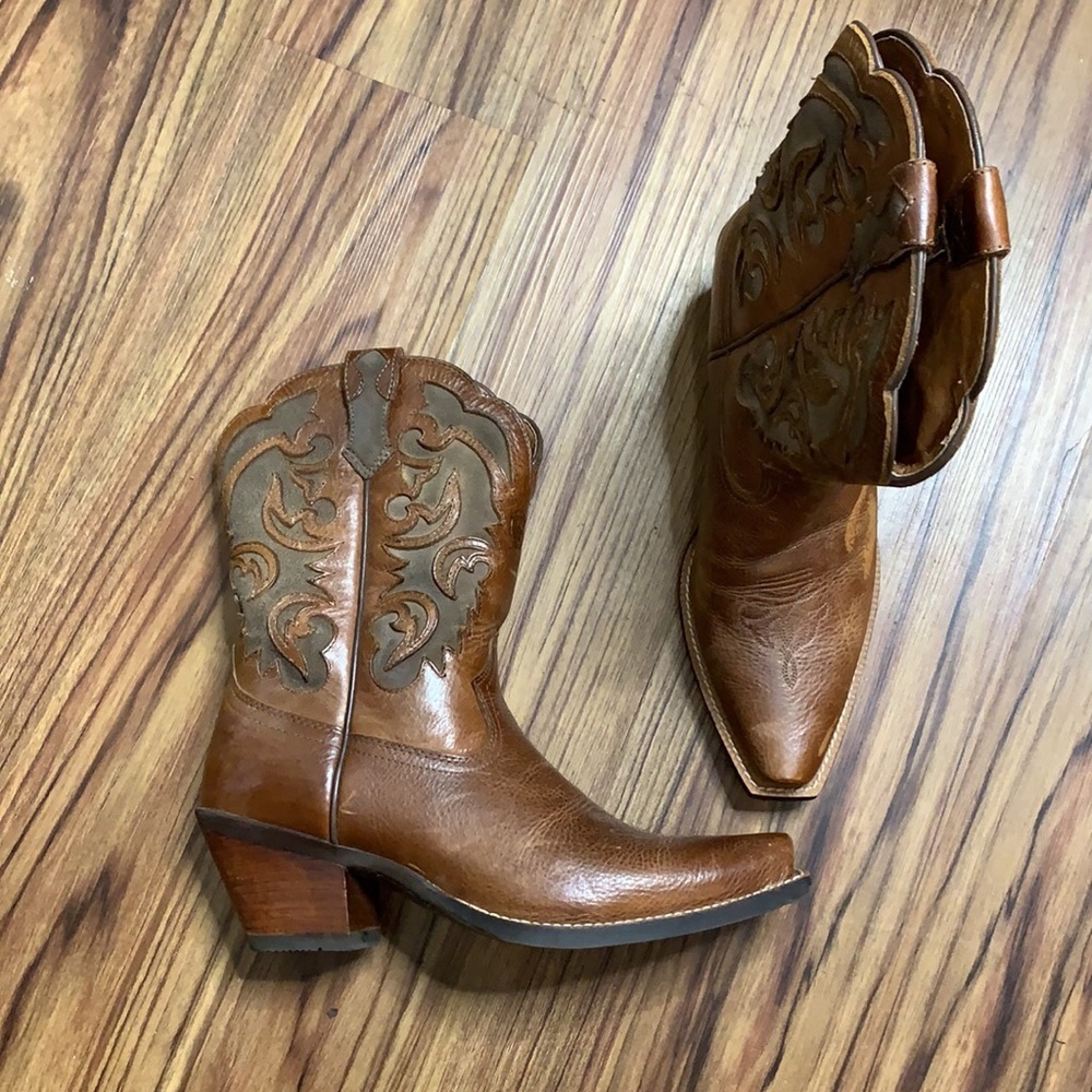 COPY - Ariat D Toe Cowboy Women Boots (6.5B) - Picture 4 of 16